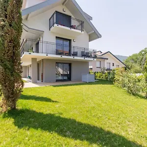 Duplex Jardin Sévrier
